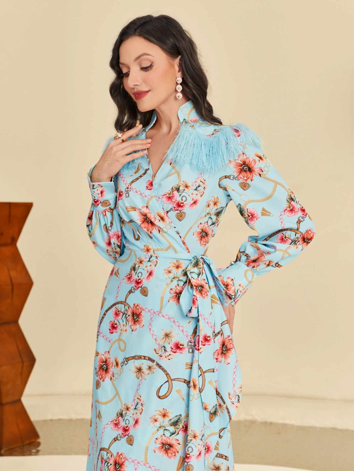 SHEIN Modely Chain and Floral Print Lantern Sleeve Dress