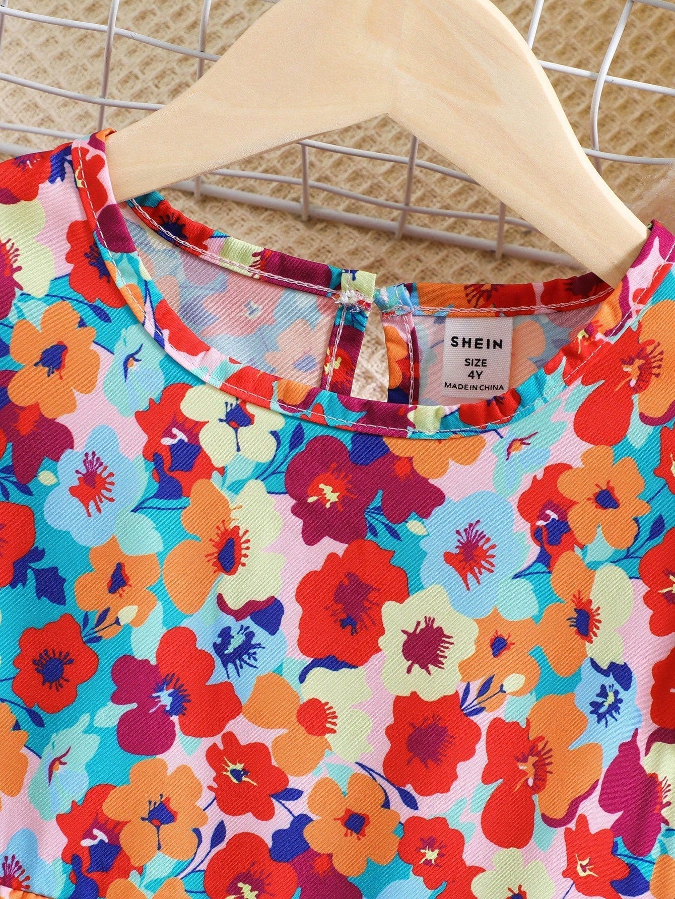 SHEIN Kids SUNSHNE Young Girl Flower Printed Vacation Dress with Ruffle Hem and round Neck for Summer