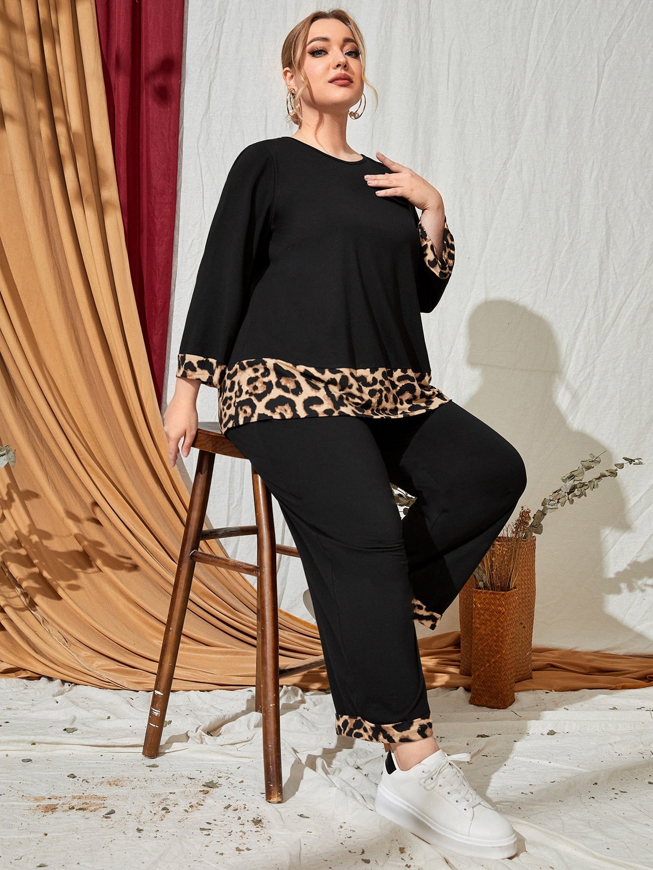 SHEIN Mulvari plus Leopard Top & Pants