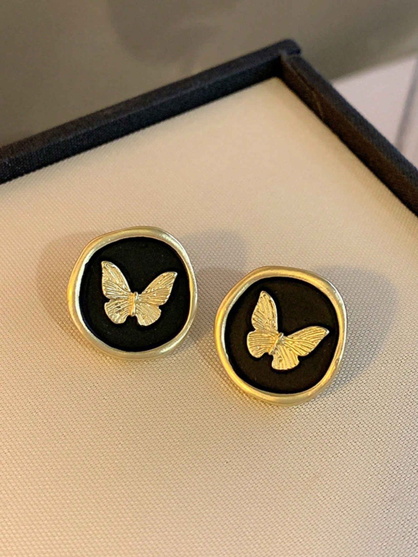 5Pairs/Set Pearl Flower Heart Butterfly Black Drip Oil Stud Earrings Suitable for Daily & Festival Wear