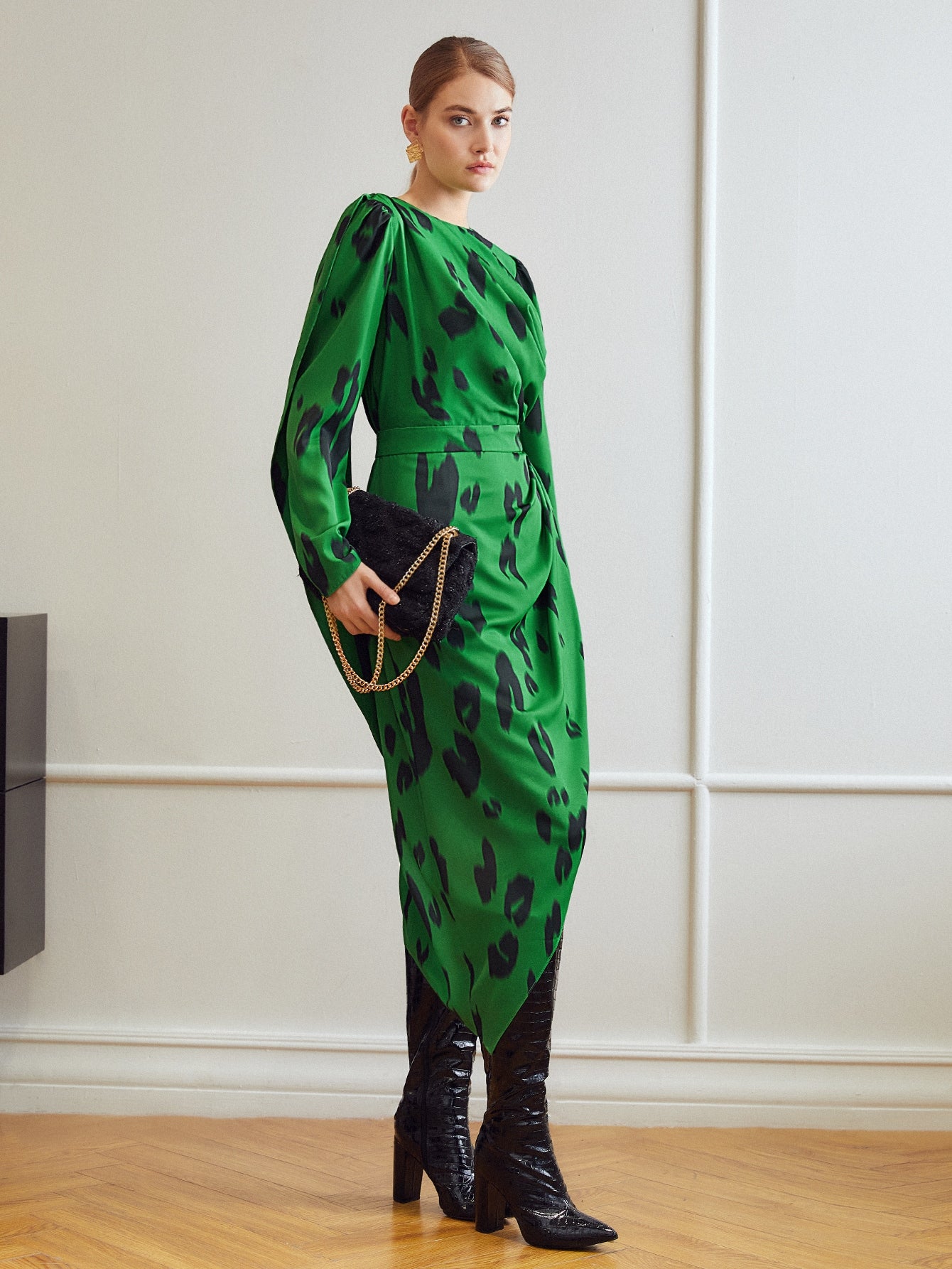 MOTF PREMIUM ASYMMETRICAL LEOPARD PRINT DRESS