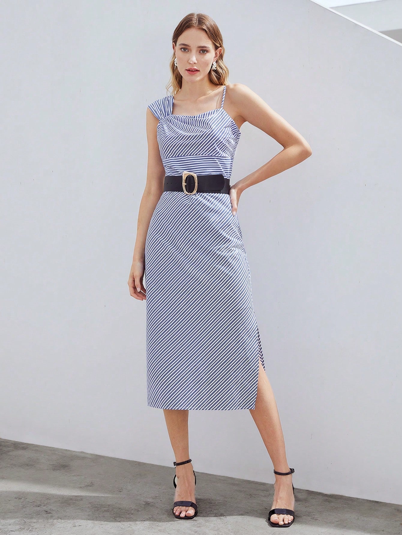 MOTF PREMIUM STRIPED ASYMMETRIC DRESS