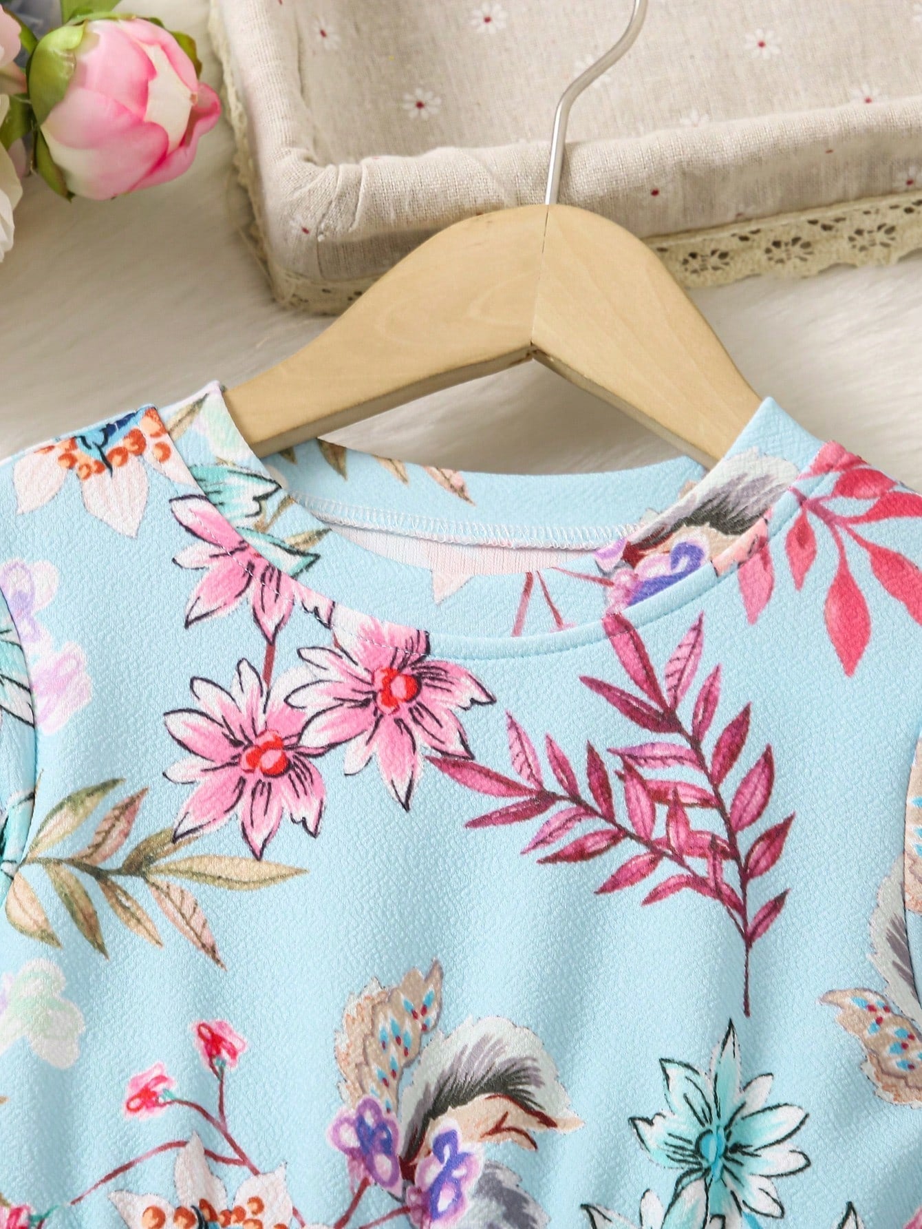 SHEIN Kids EVRYDAY Girls' (Little) Floral Printed round Neck Long Sleeve Dress