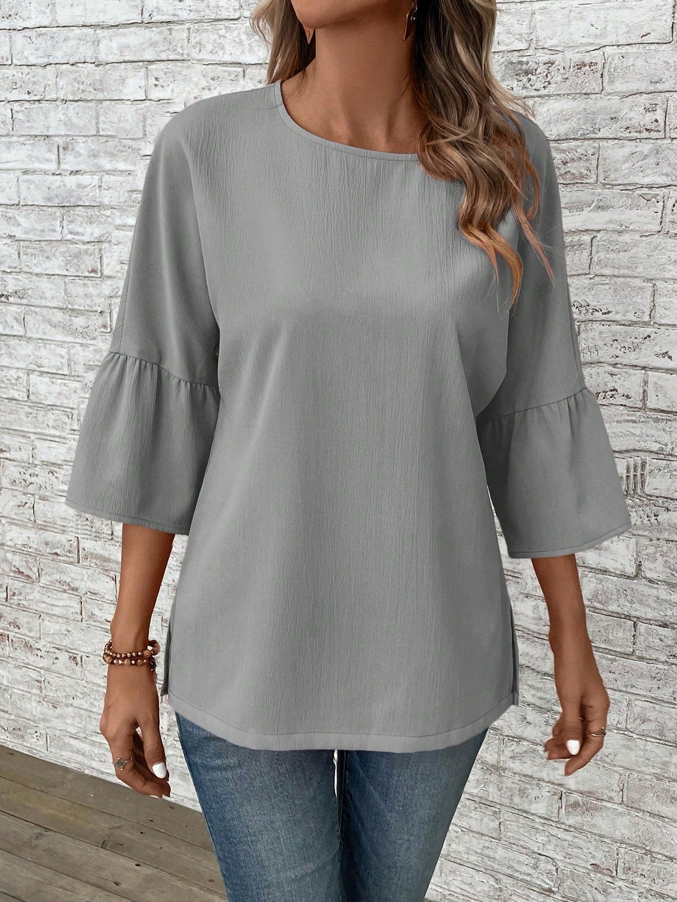 EMERY ROSE Solid Flounce Sleeve Blouse