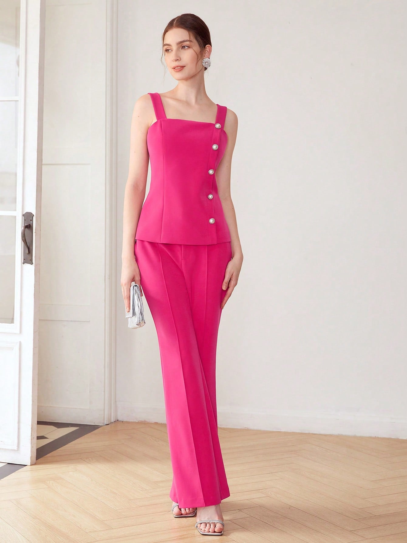 MOTF PREMIUM PEARL BUTTON TOP