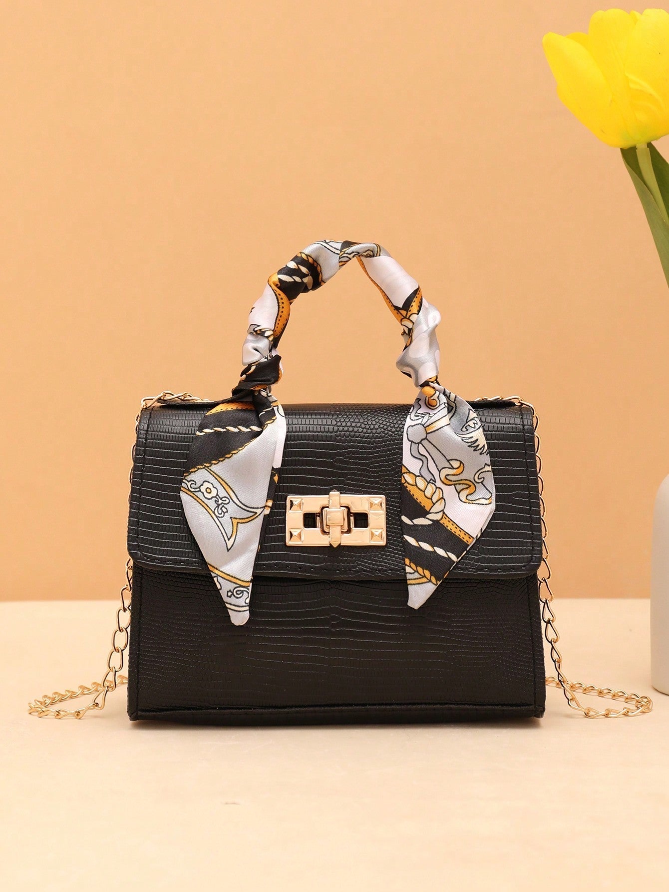 Ladies' Daily Use Silk Scarf Chain Shoulder and Handheld Small Square Bag