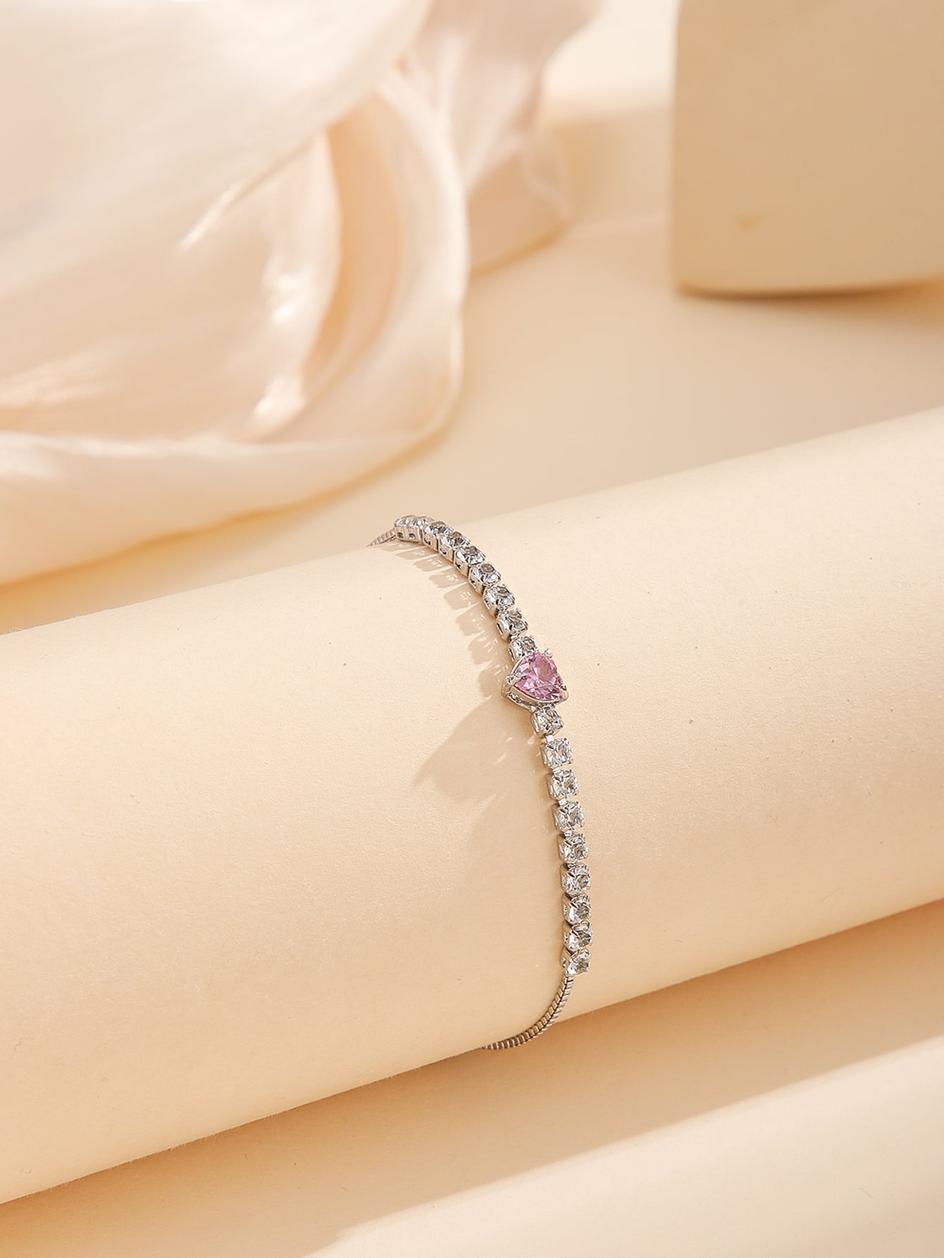 Rhinestone Heart Decor Bracelet