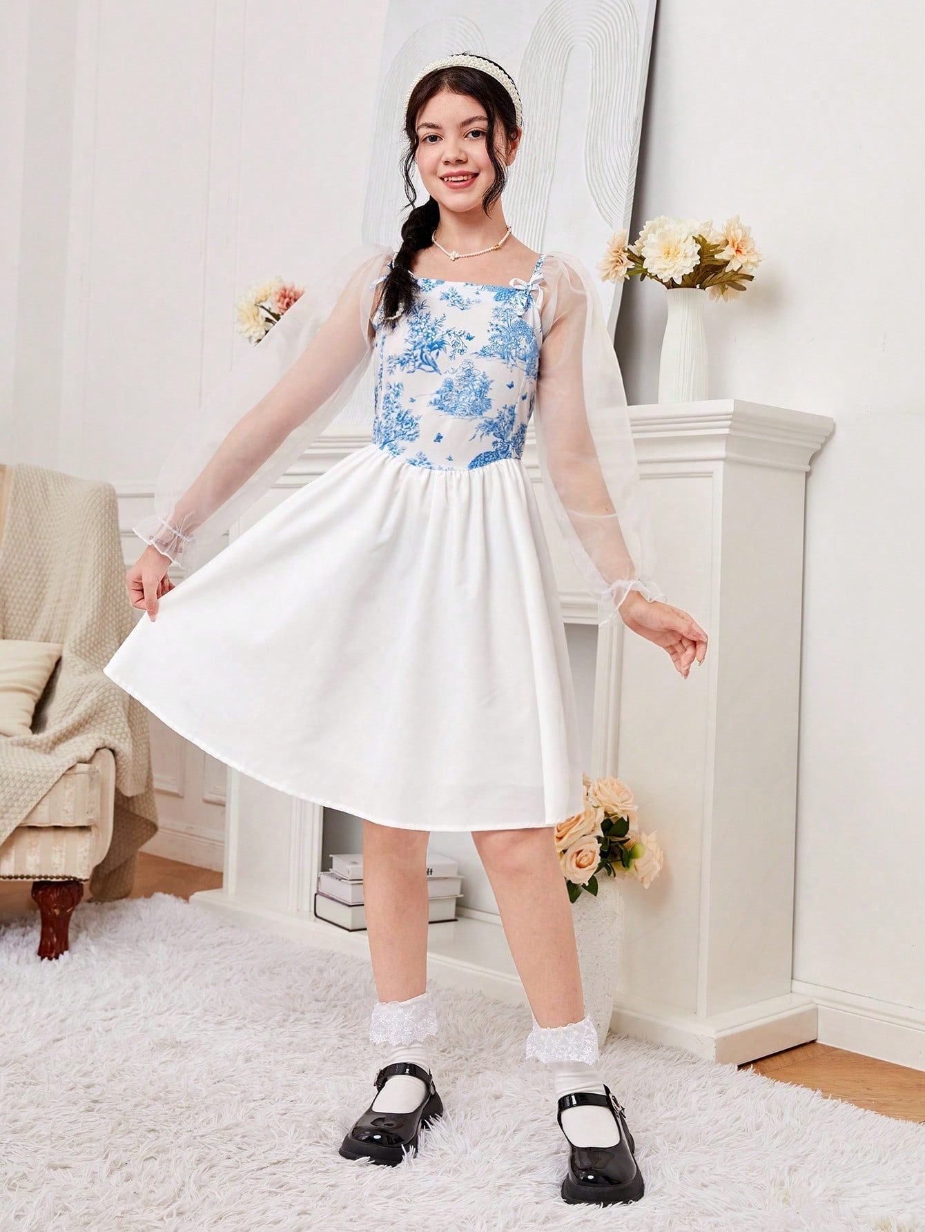 SHEIN Teen Girls Floral Print Contrast Mesh Flare Sleeve Dress