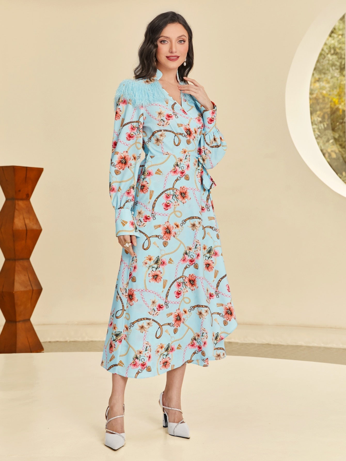 SHEIN Modely Chain and Floral Print Lantern Sleeve Dress
