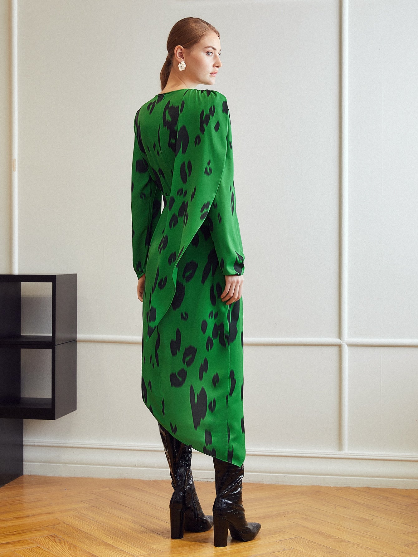 MOTF PREMIUM ASYMMETRICAL LEOPARD PRINT DRESS