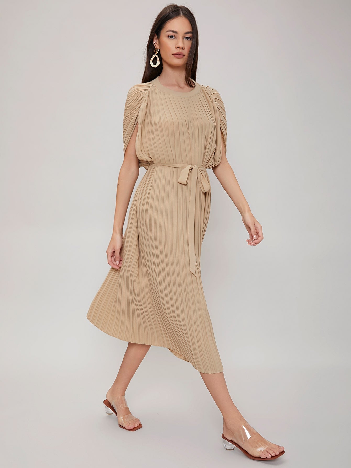 MOTF PREMIUM STRAIGHT BELTED PLEATED DRESS