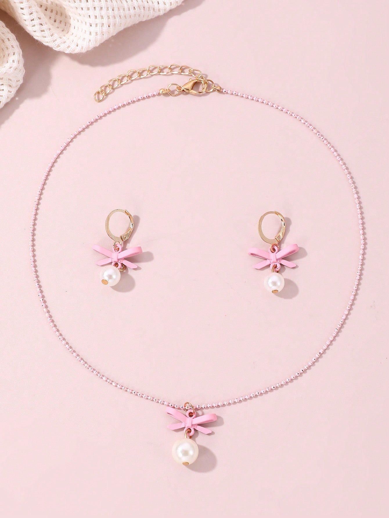 3Pcs/Set Girls' Pearl Necklace with Bowknot Pendant, 1 Pair of Earrings and 2Pcs Sweet Daily Accessories