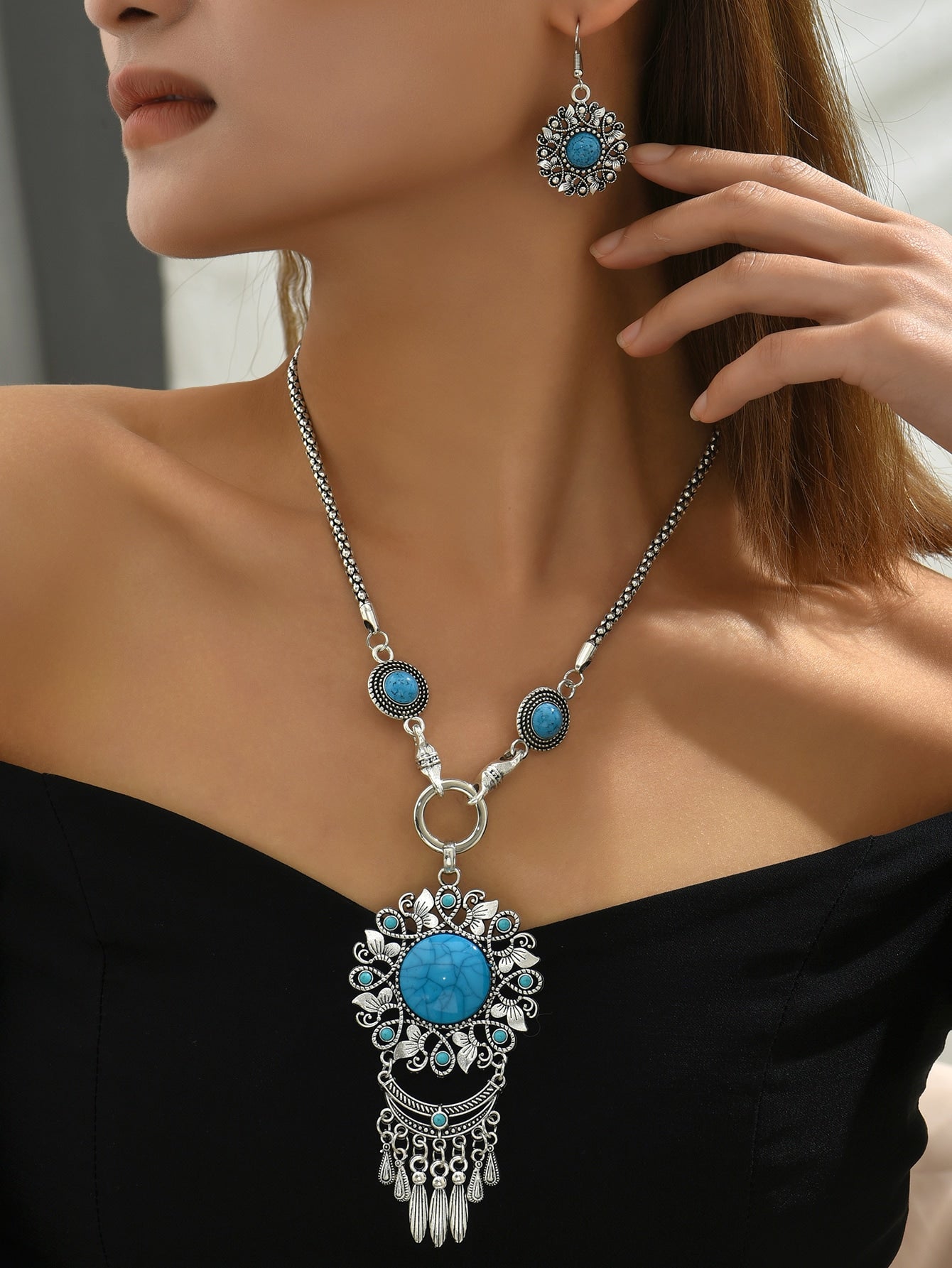 1Set Retro Bohemian Style Turquoise Inlay Flower Pendant Long Tassel Earrings Necklace Set