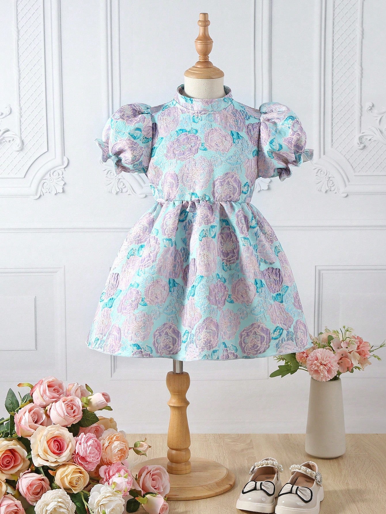 SHEIN Kids Nujoom Girls' Elegant Printed Dress with a Charming Temperament, Summer