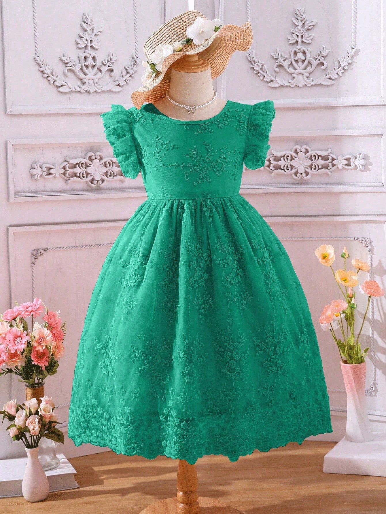 SHEIN Kids CHARMNG Little Girls' Jacquard Ruffle Trimmed Flying Sleeve Dress