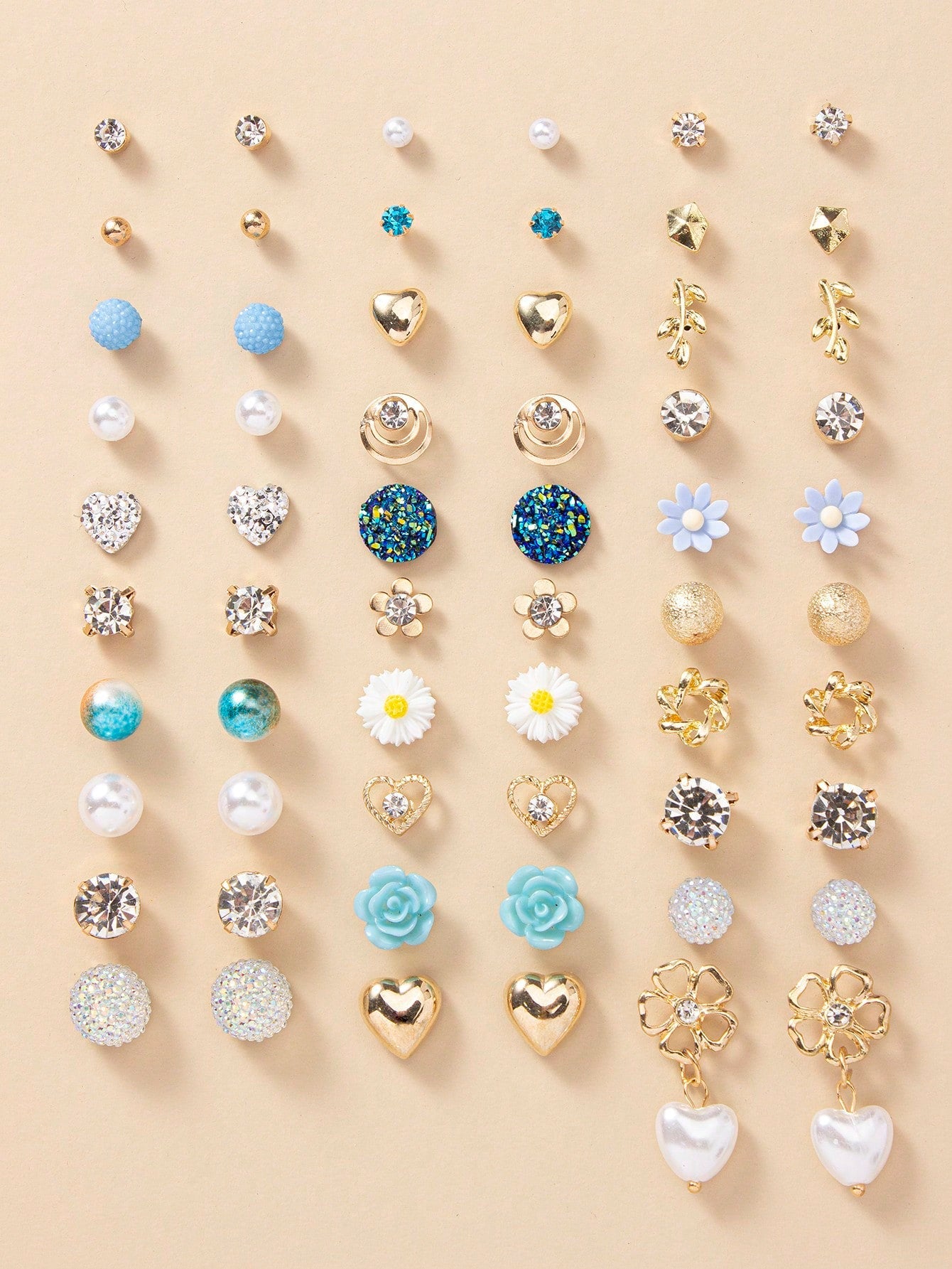 30Pairs/Set Women'S Delicate Metallic Earrings Set with Small Conch Shell, Pearls & Hearts Design