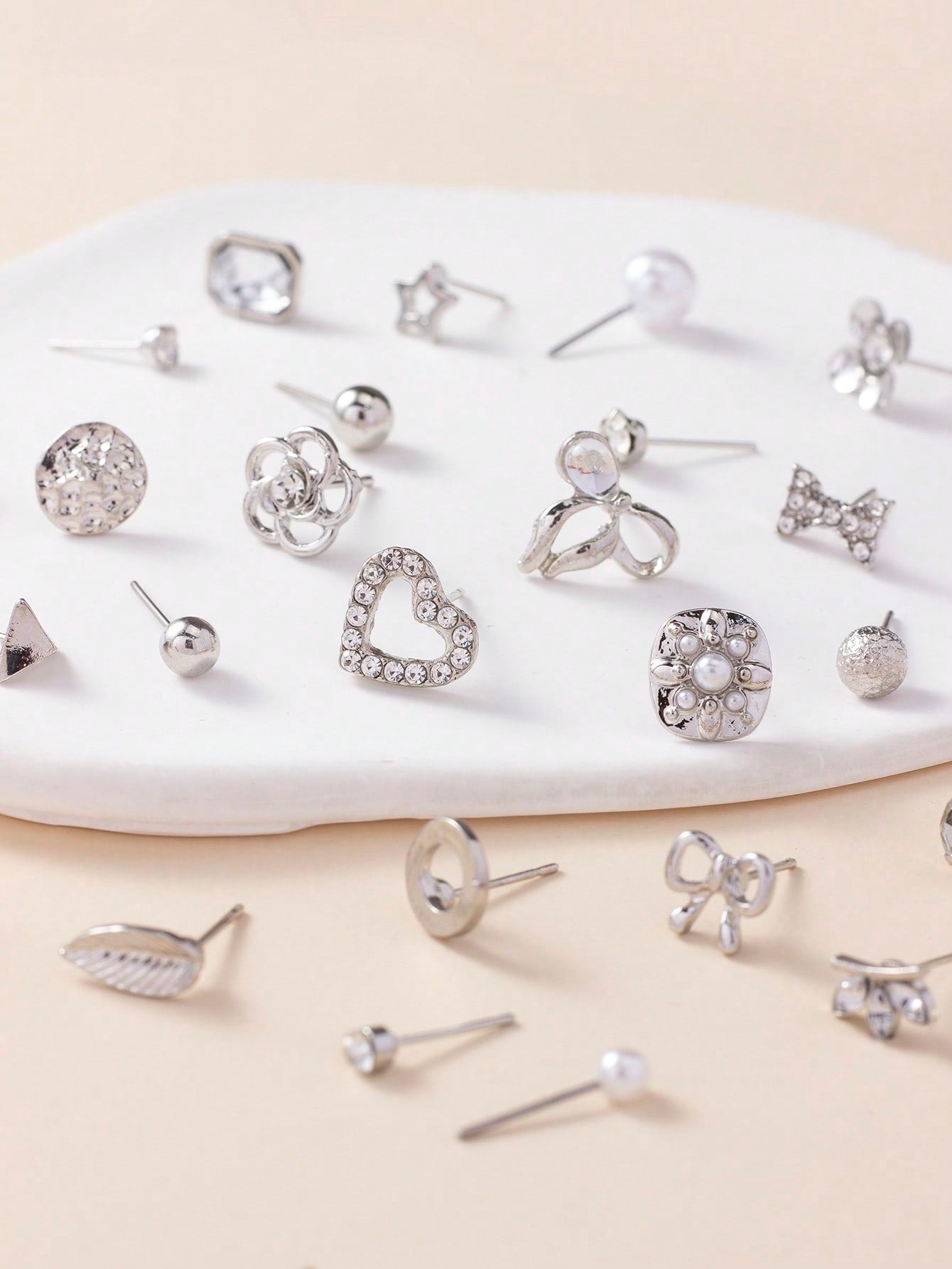 30Pairs/Set Fashion Zinc Alloy Rhinestone Heart & Faux Pearl Stud Earrings for Women for Ear Decoration