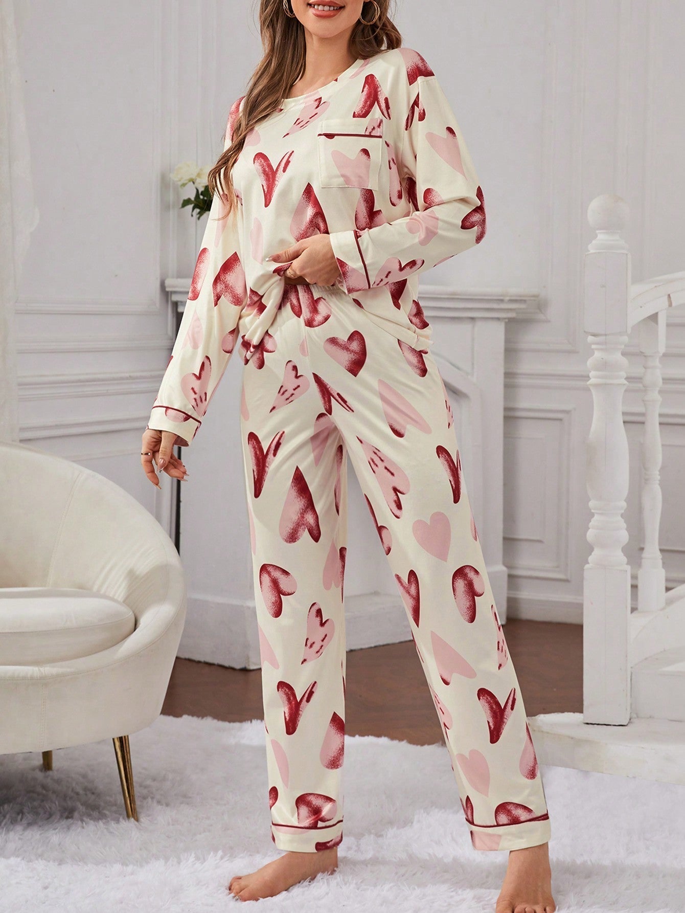 Heart Print Contrast Piping PJ Set
