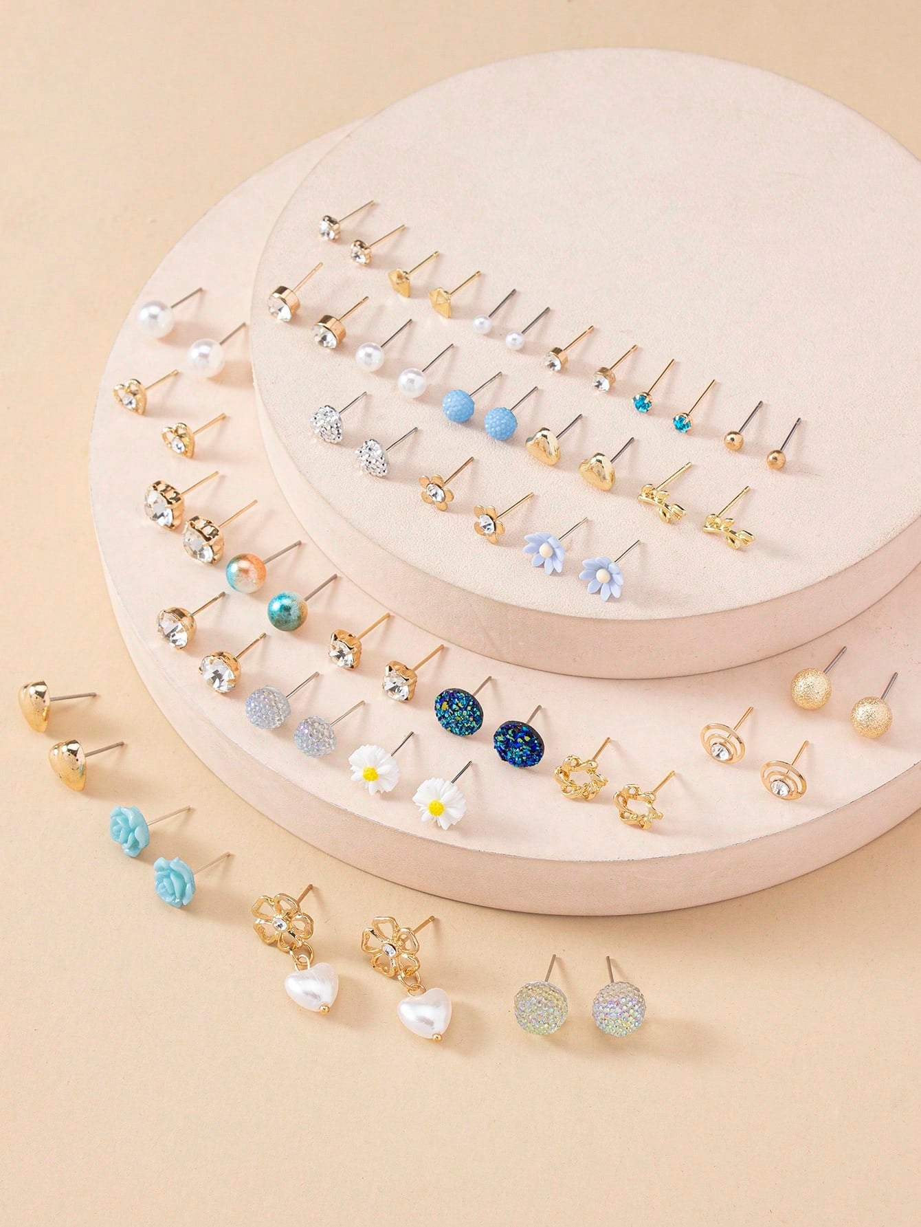 30Pairs/Set Women'S Delicate Metallic Earrings Set with Small Conch Shell, Pearls & Hearts Design