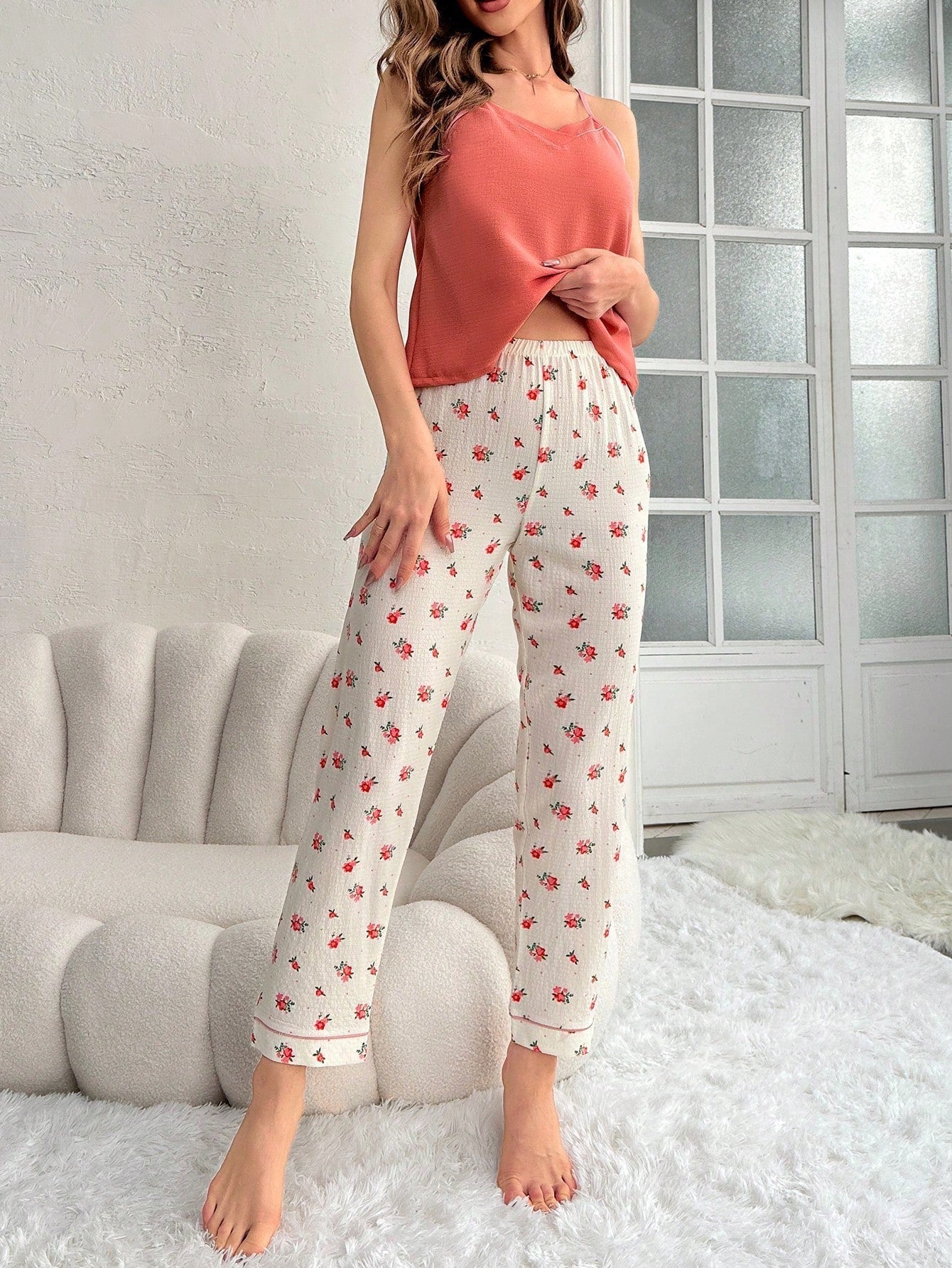2Pcs/Pack Solid Color Camisole & Flower Printed Long Pants Pajama Set