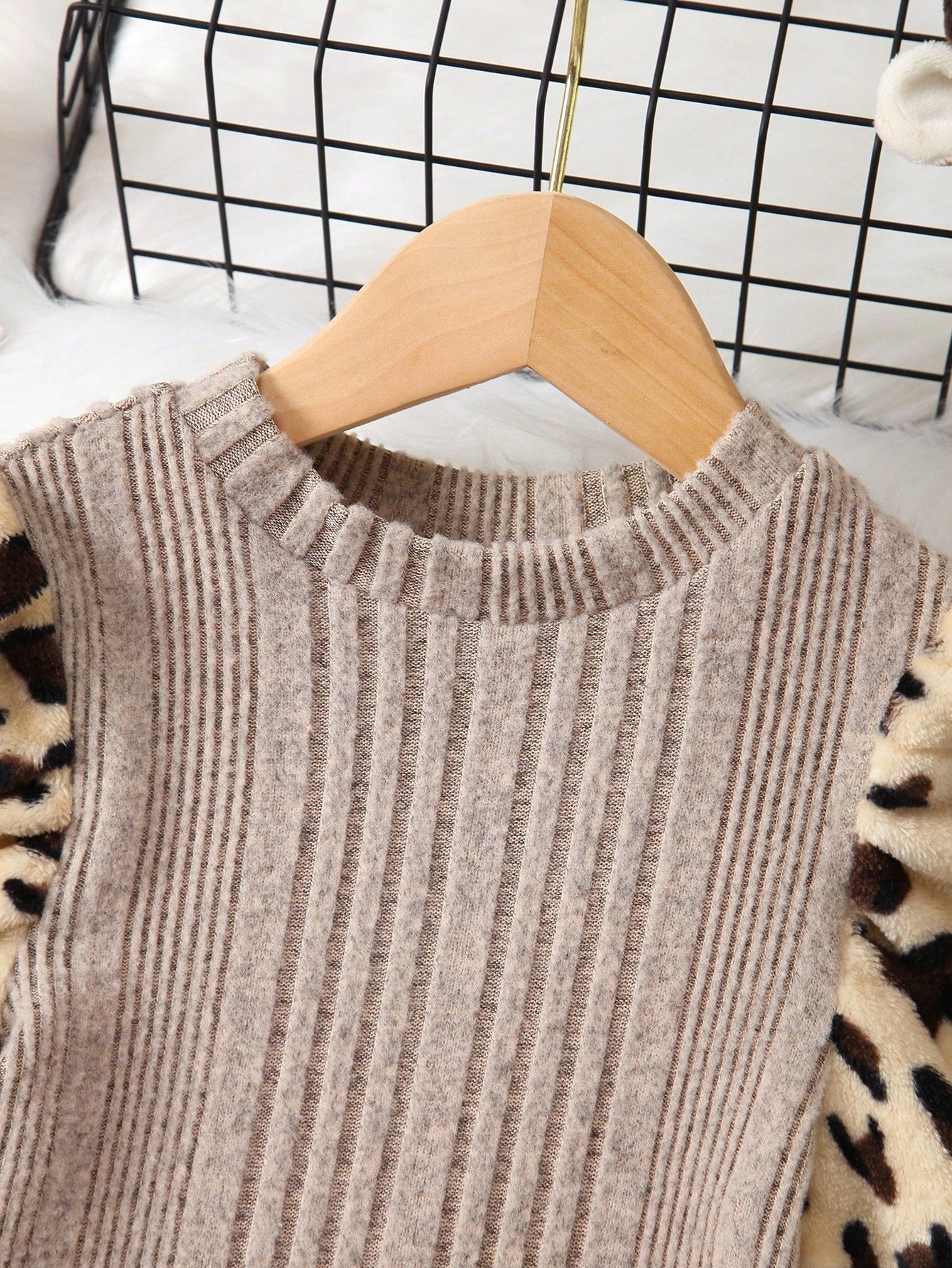 Young Girl Leopard Print Gigot Sleeve Dress with Belt Bag