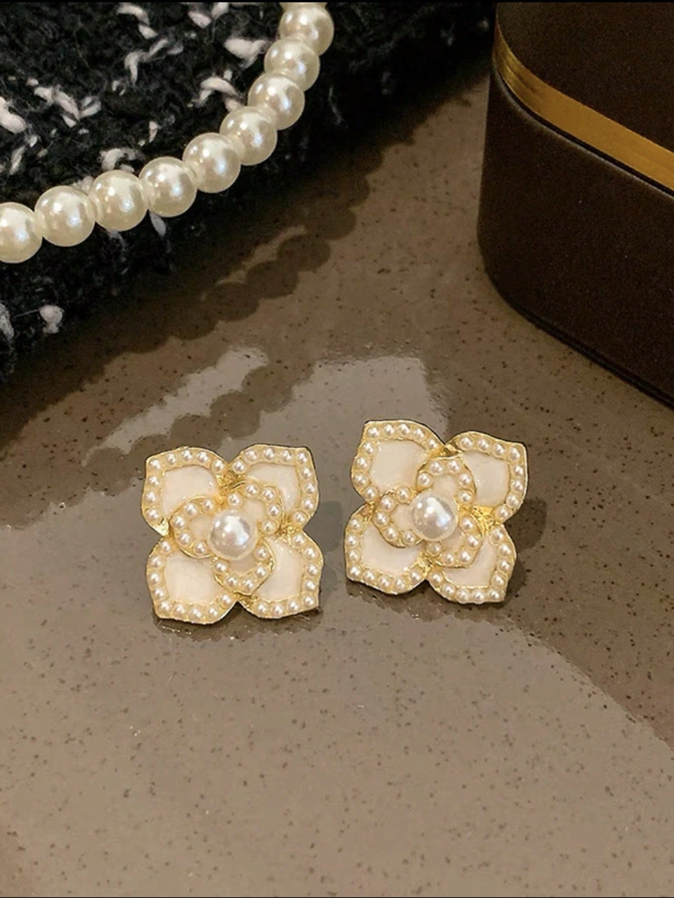 5Pairs/Set Pearl Flower Heart Butterfly Black Drip Oil Stud Earrings Suitable for Daily & Festival Wear