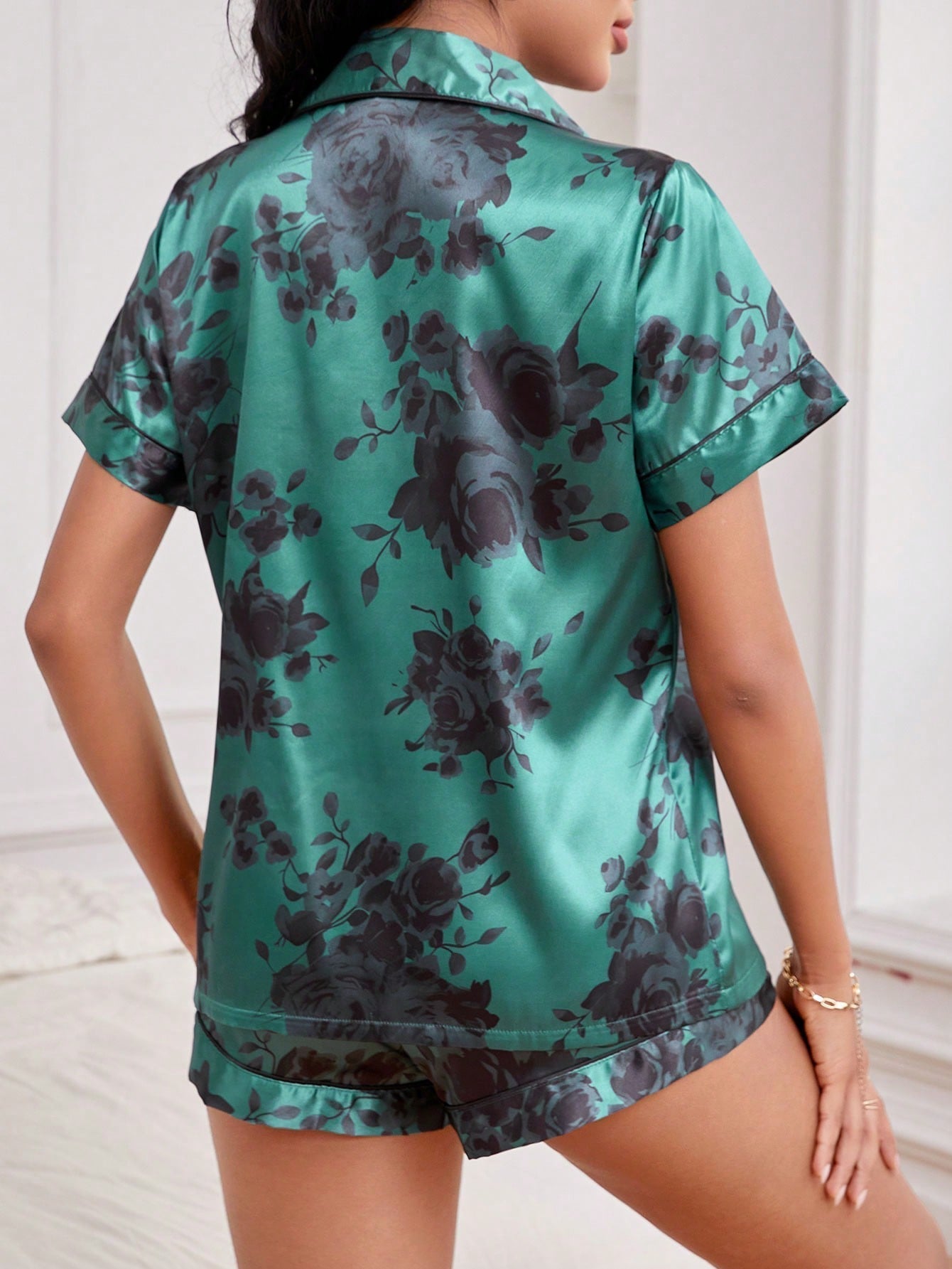 Women'S Floral Printed Satin Pajama Set