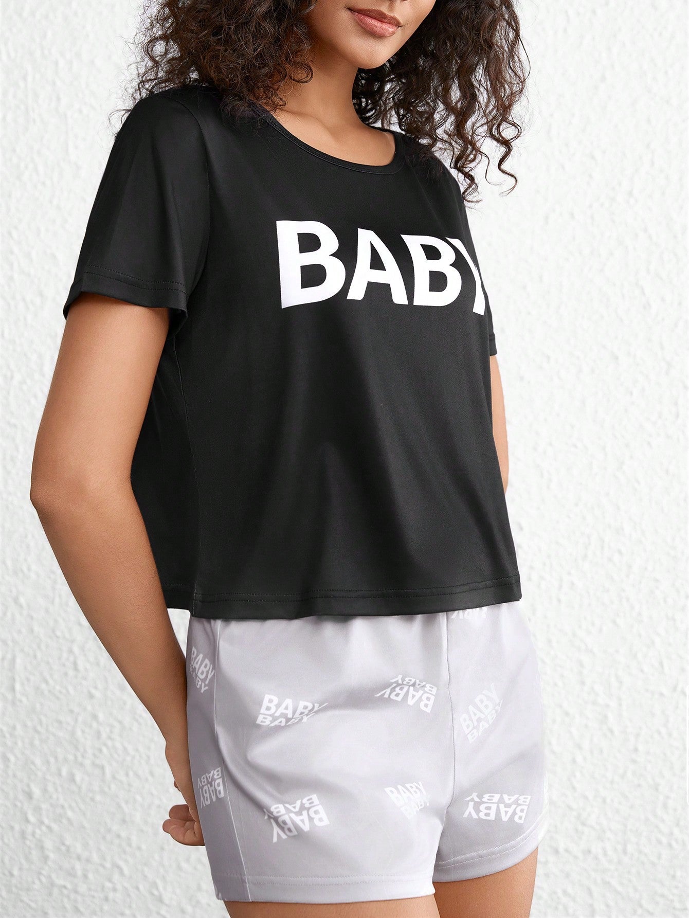 Short Sleeve T-Shirt and Shorts Set with Text Design for Women'S Pajamas