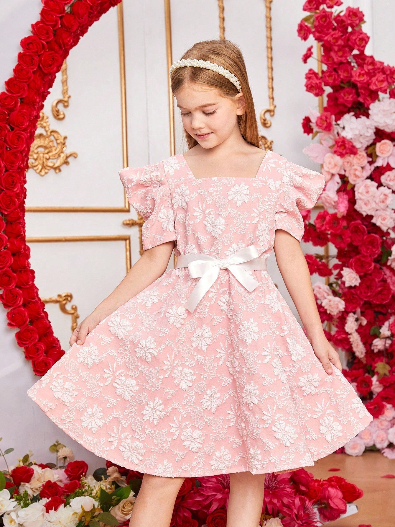 SHEIN Kids EVRYDAY Tween Girls' Flower Jacquard Leg-Of-Mutton Sleeve Dress