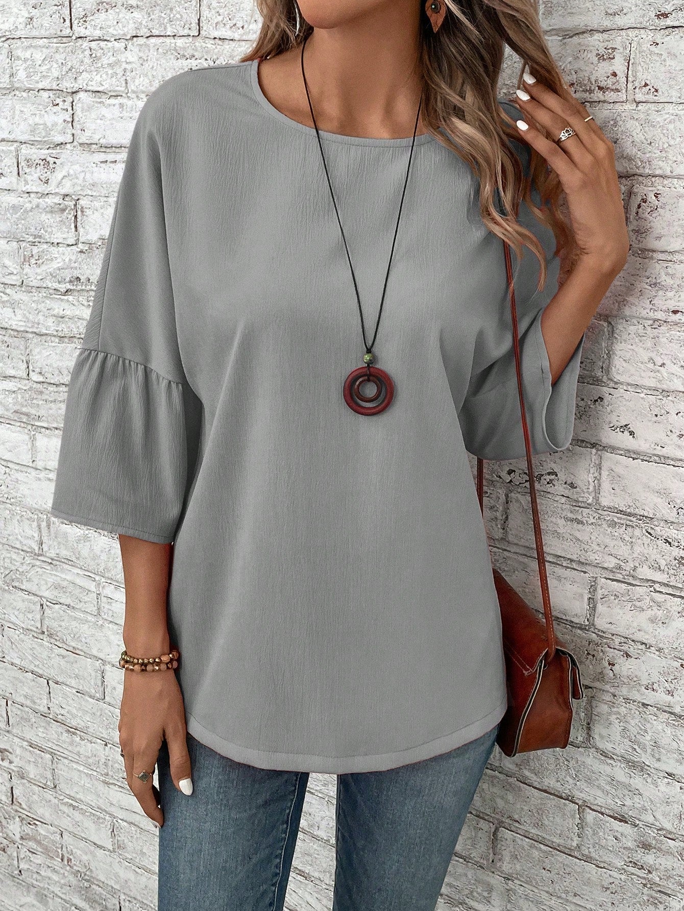 EMERY ROSE Solid Flounce Sleeve Blouse