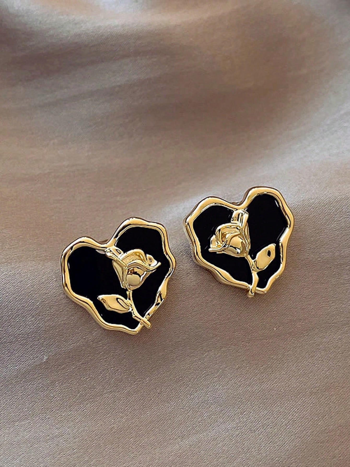 5Pairs/Set Pearl Flower Heart Butterfly Black Drip Oil Stud Earrings Suitable for Daily & Festival Wear