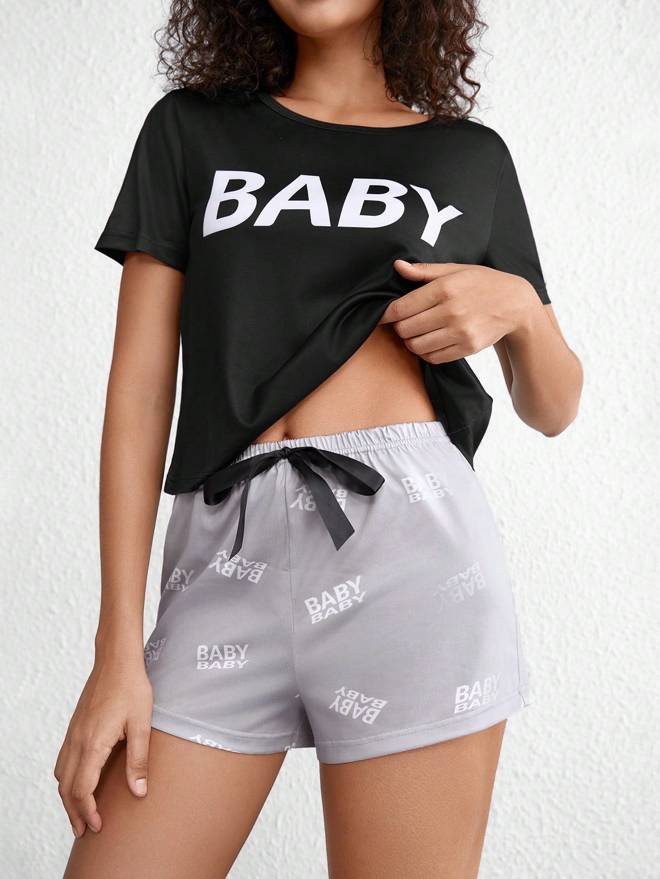 Short Sleeve T-Shirt and Shorts Set with Text Design for Women'S Pajamas