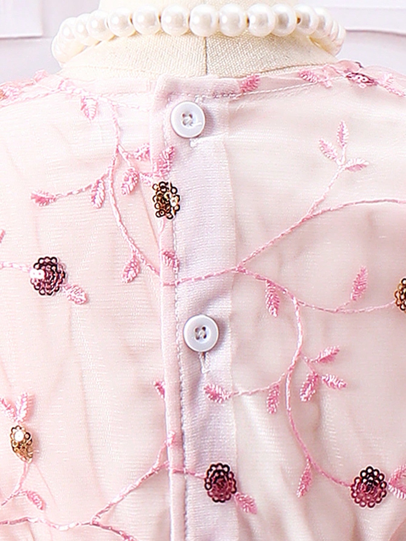 SHEIN Kids Qtfun Young Girl Cute and Romantic Puff Short-Sleeved Floral Embroidery Mesh Belt Dress, Spring and Autumn