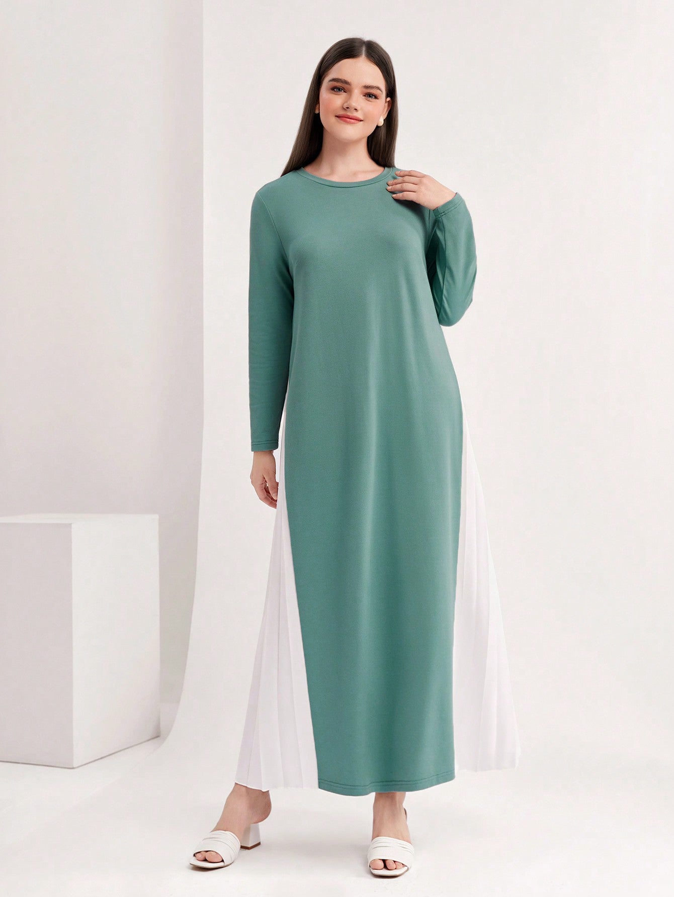 SHEIN Mulvari plus Two Tone Tee Dress