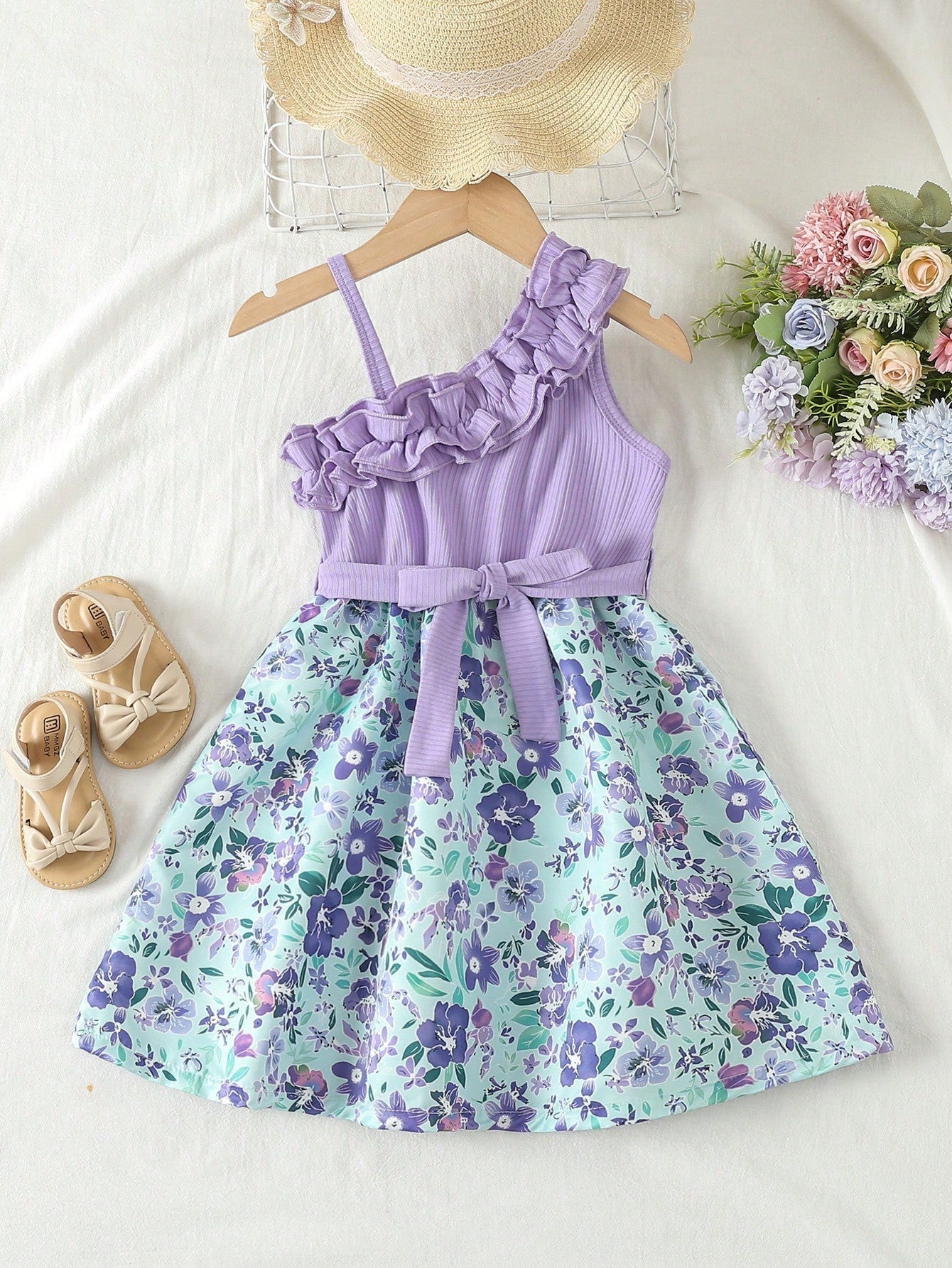 SHEIN Kids EVRYDAY Young Girl Lotus Edge Floral Printed Dress