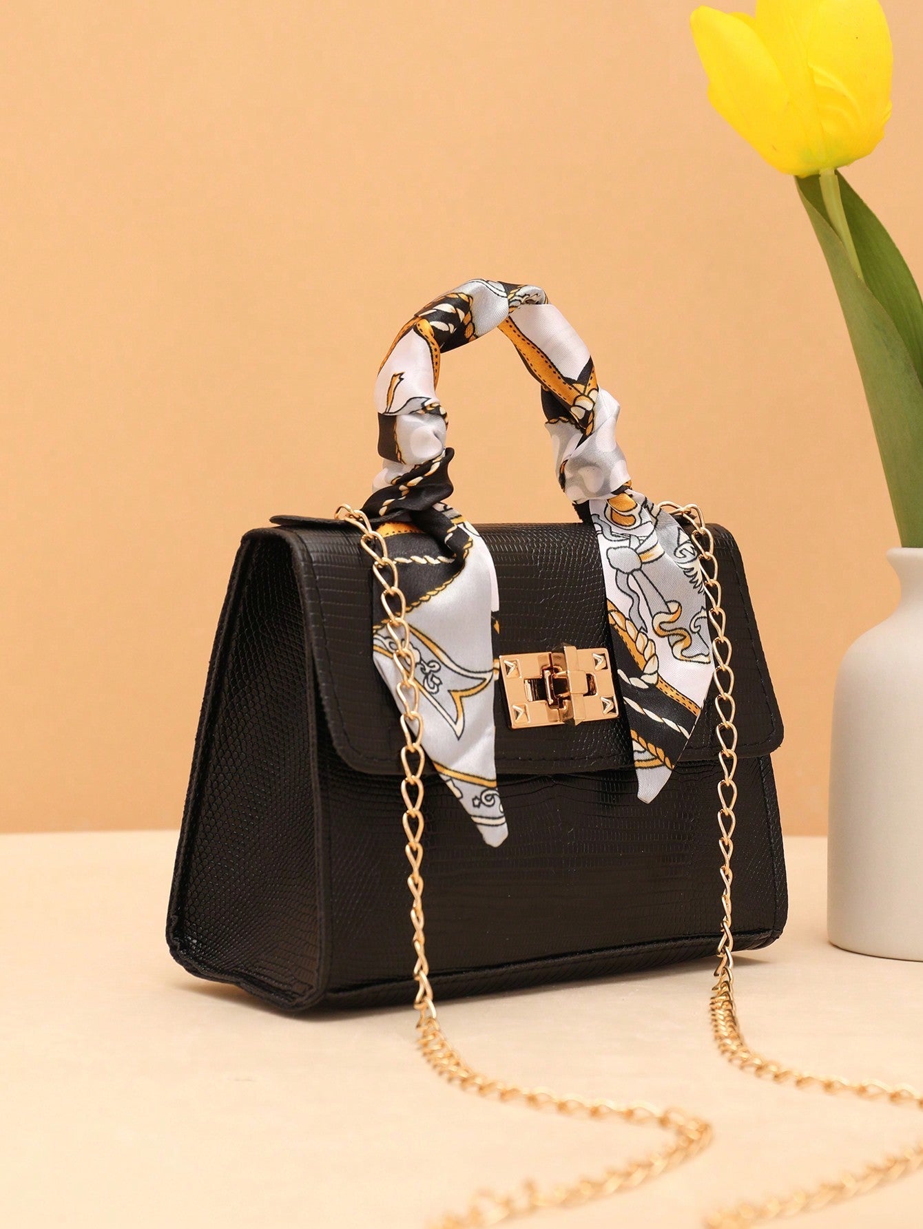 Ladies' Daily Use Silk Scarf Chain Shoulder and Handheld Small Square Bag