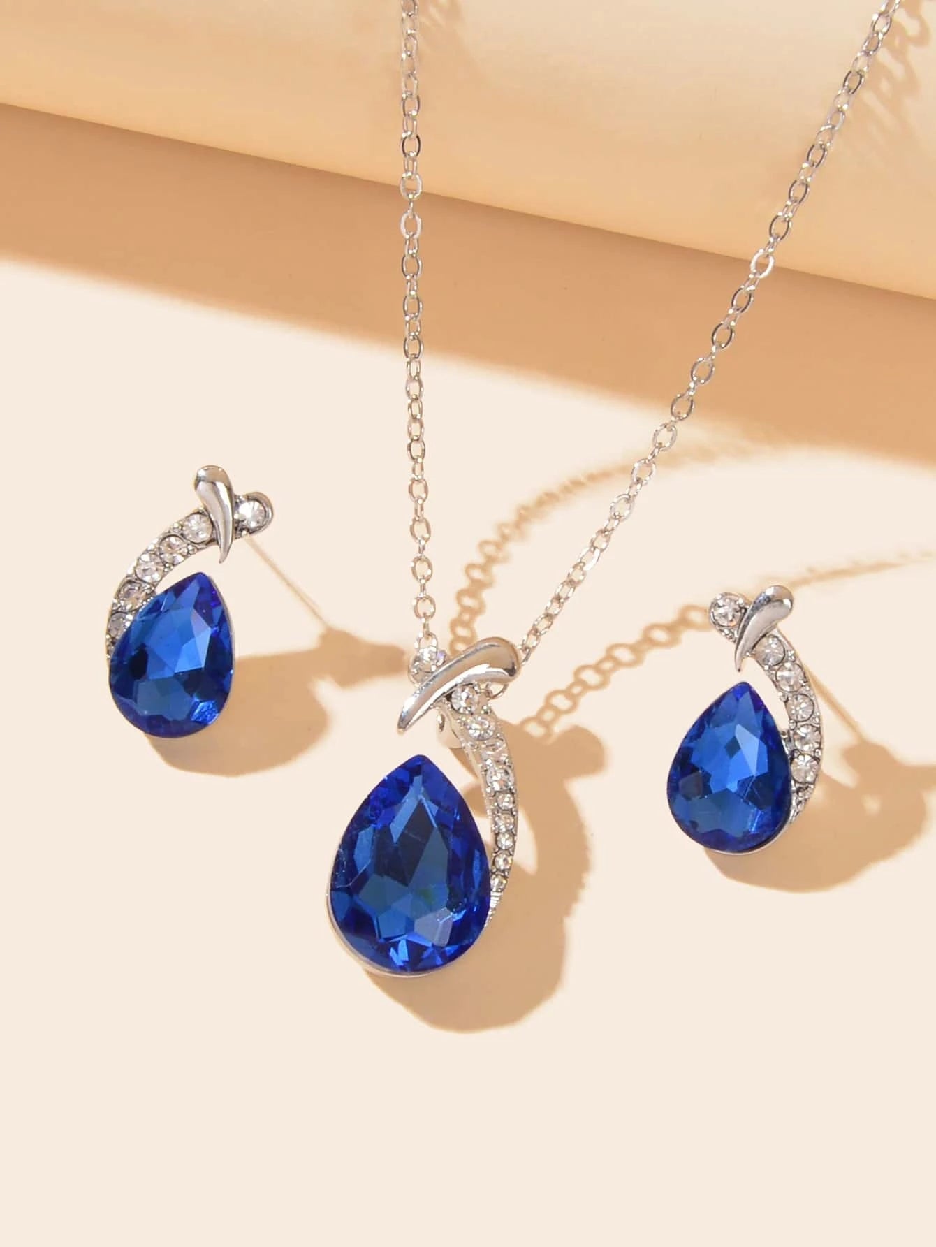 3Pcs/Set Glamorous Cubic Zirconia Water-Drop Decor Jewelry Set for Women for Daily Decoration