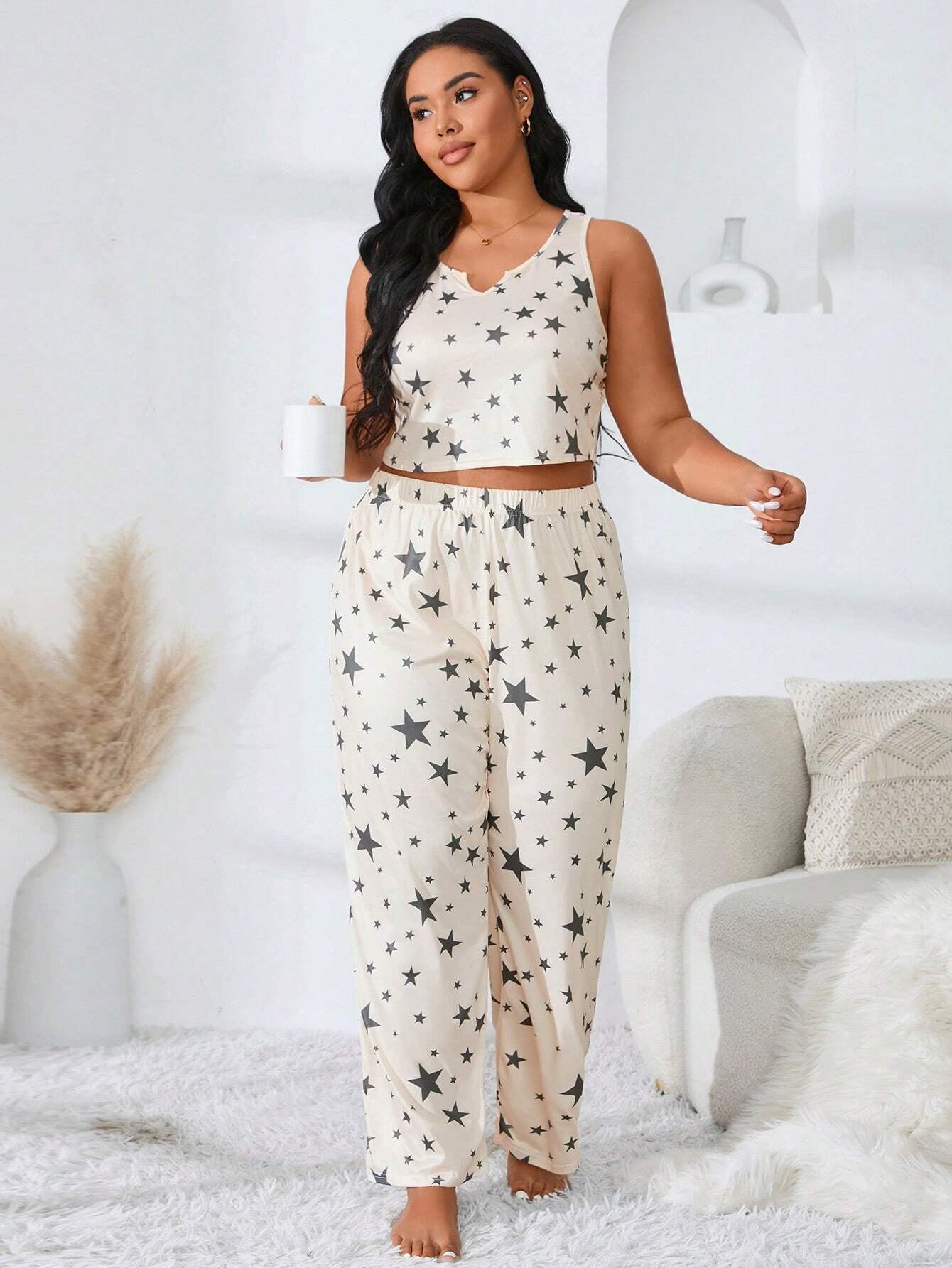 Plus Size Women'S Star Print Tank Top and Shorts Pajama Set