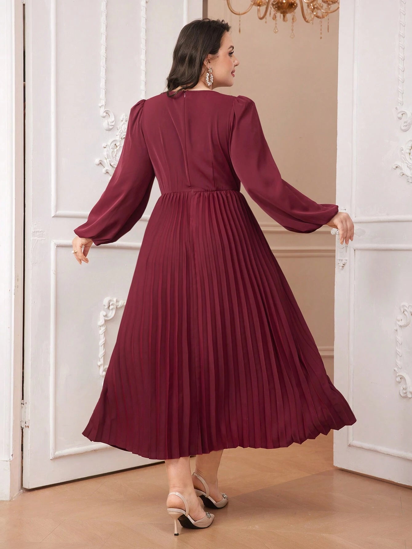 Modely plus Size Solid Color Draped Collar Lantern Sleeve Dress