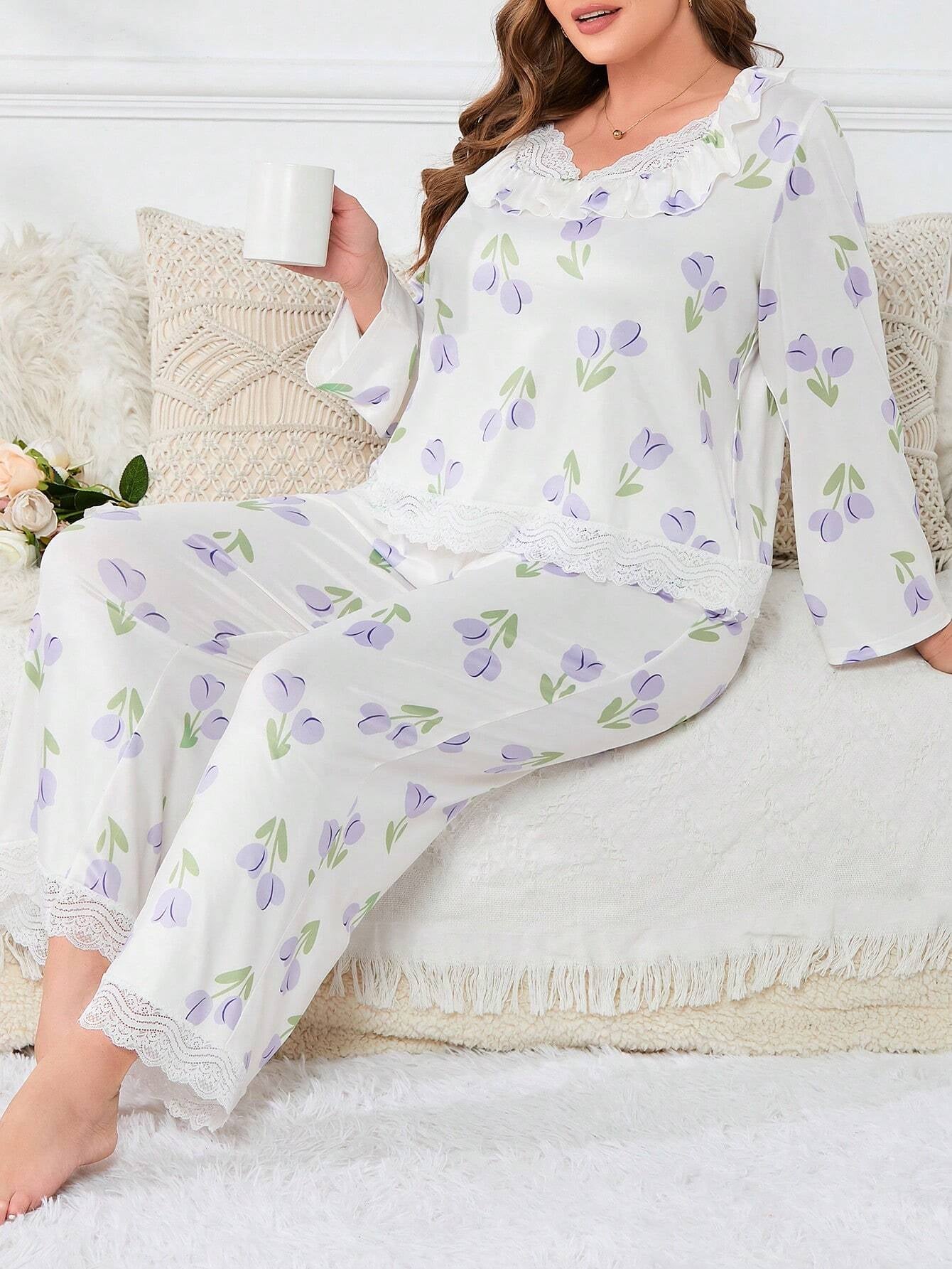 Plus Allover Floral Print Contrast Lace PJ Set