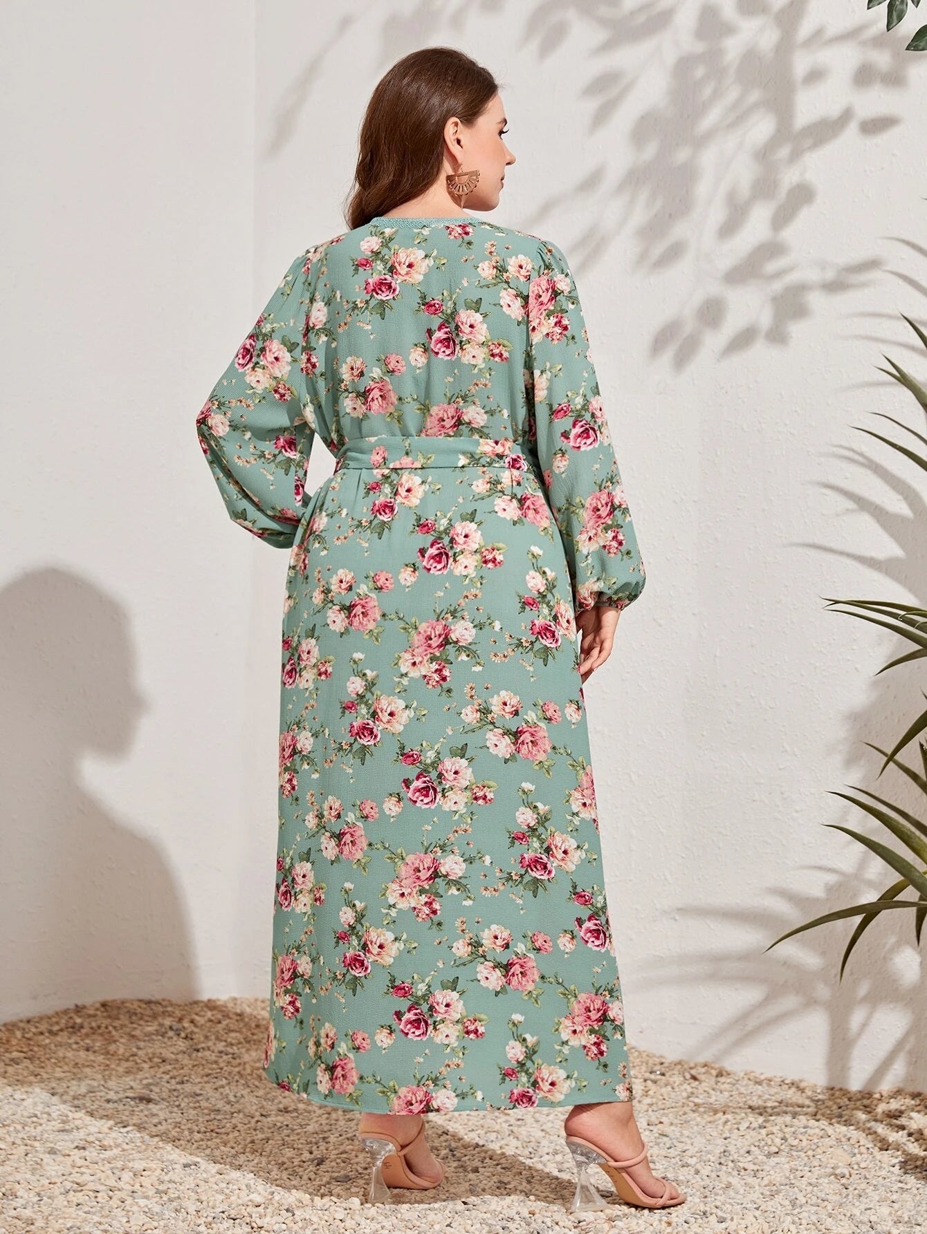 Mulvari plus Size Floral Print Lace Trim Lantern Sleeve Dress