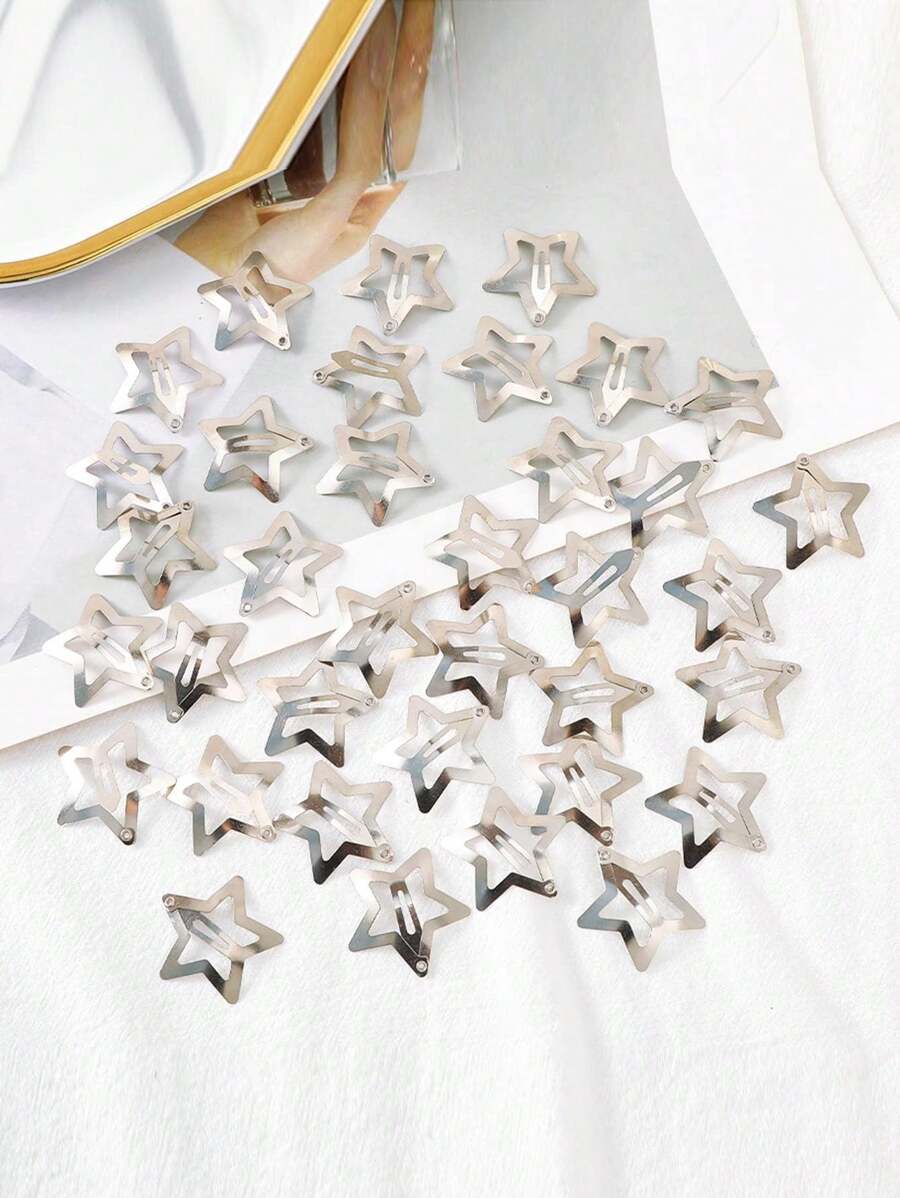 SHEIN مشابك شعر على شكل نجمة فضية لامعة