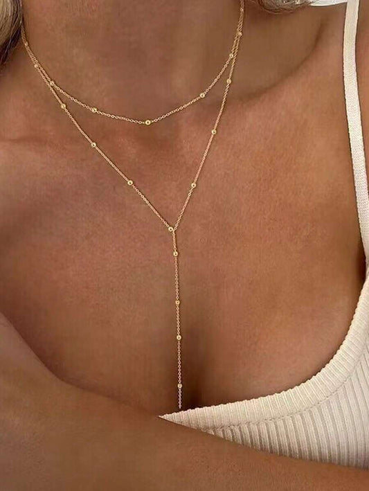 SHEIN قلادة ذهبية مطرزة بالخرز