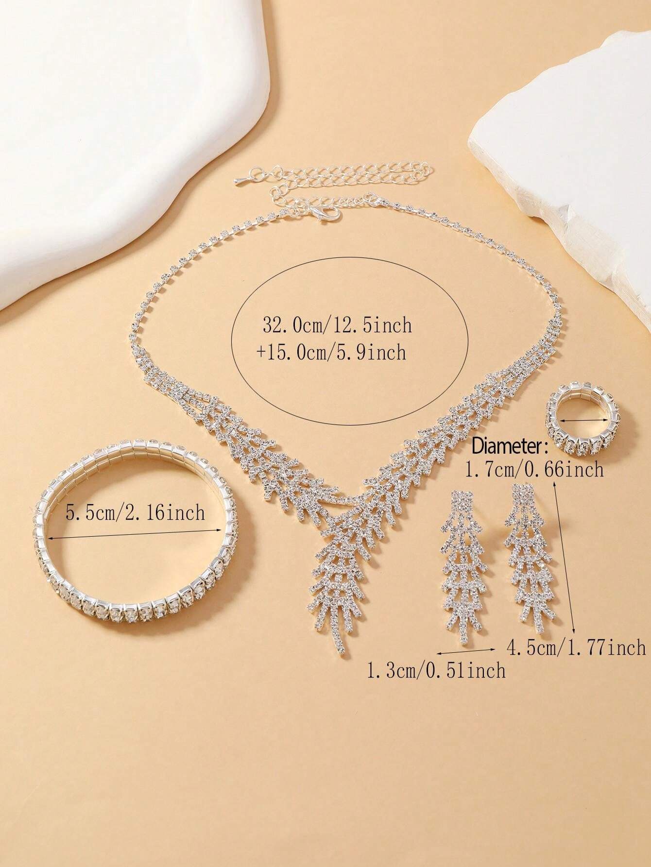 SHEIN طقم 4 قطع كريستال بتصميم تاج (قلادة، أقراط، خاتم، سوار)