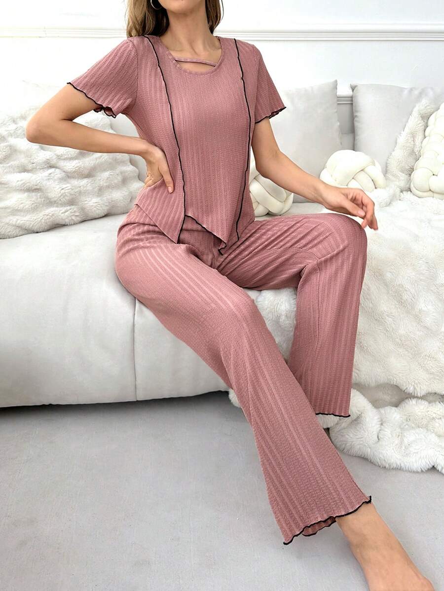 بدلة منزلية نسائية بتصميم مزيج الألوان