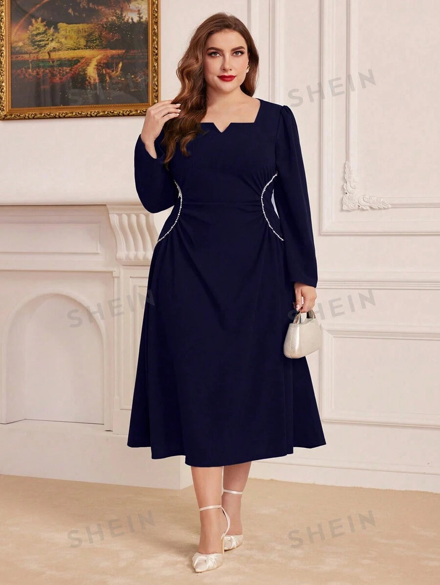 SHEIN Modely فستان مطوي بأكمام طويلة للنساء من الحجم الكبير