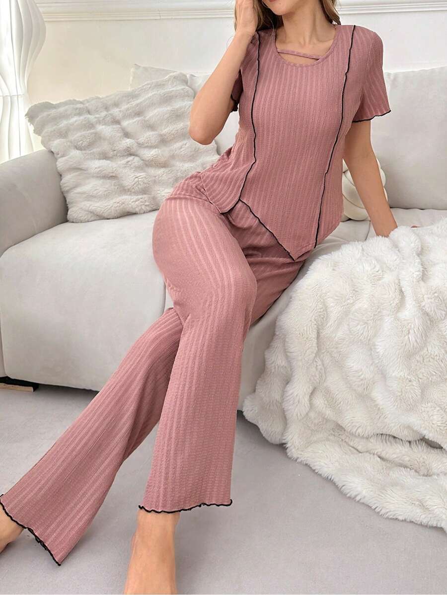 بدلة منزلية نسائية بتصميم مزيج الألوان
