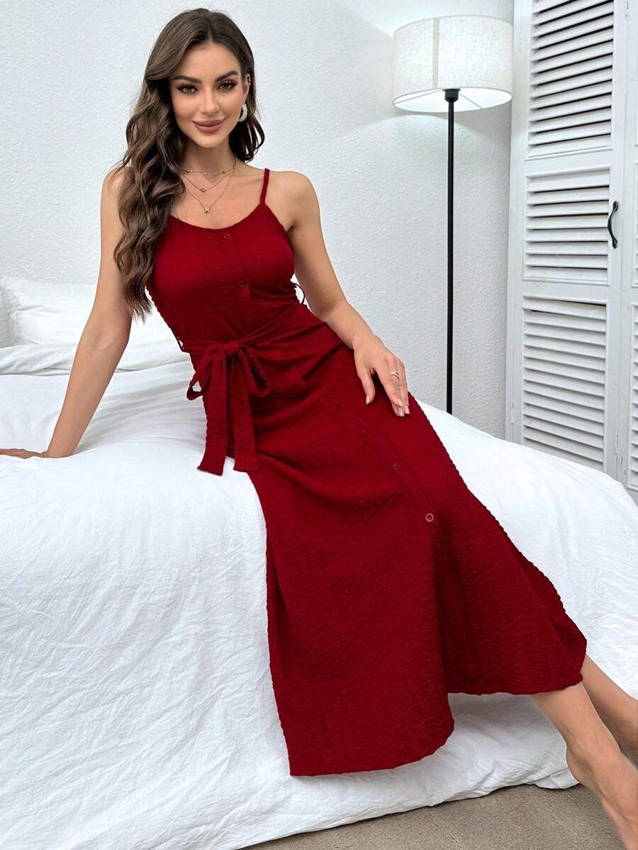فستان نسائي للمنزل بتصميم الكامي ، بأربطة عند الخصر و بلون سادة