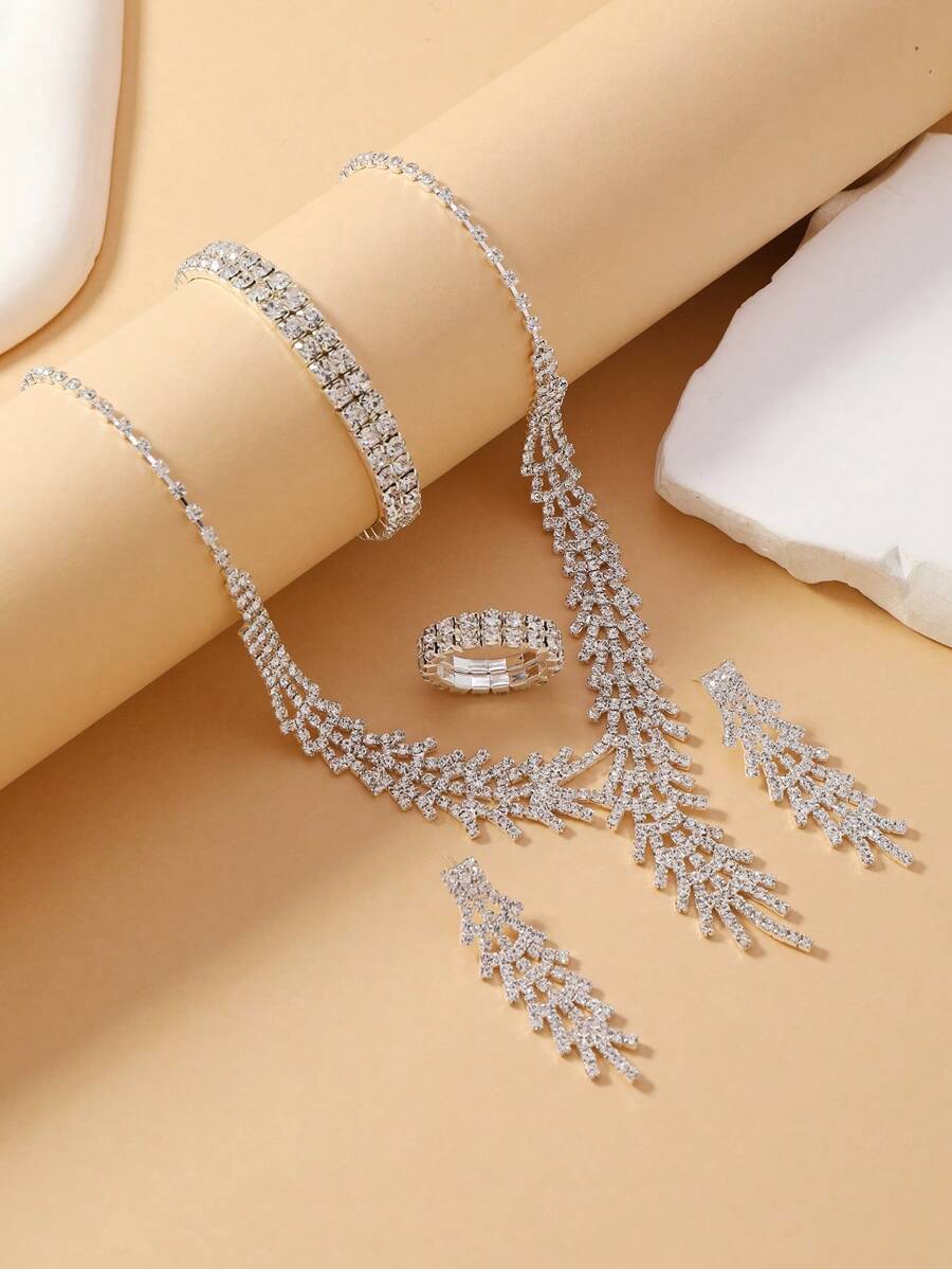 SHEIN طقم 4 قطع كريستال بتصميم تاج (قلادة، أقراط، خاتم، سوار)