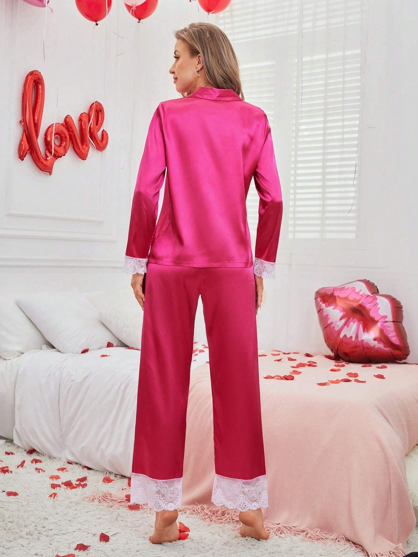 Ladies' Pink Lace Patchwork Pajama Set